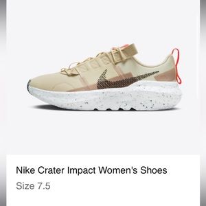 Women’s 7.5 Nike Crater